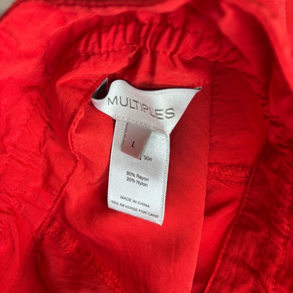 NWOT MULTIPLES Alessia Red Top - Picture 6 of 6